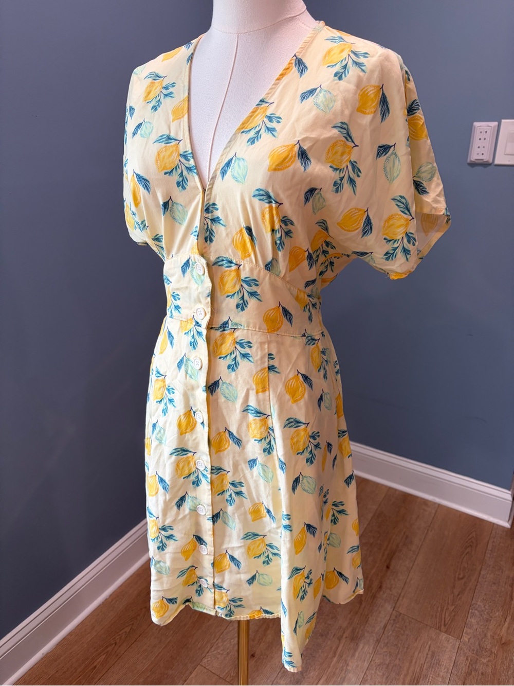 Marine Layer Lemon Print Lyocell Button Front Midi Dress Size Medium - Picture 2 of 12